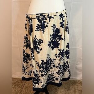 Coldwater Creek Women's Cotton Beige Navy Floral Boho Long Skirt Size P‎ L